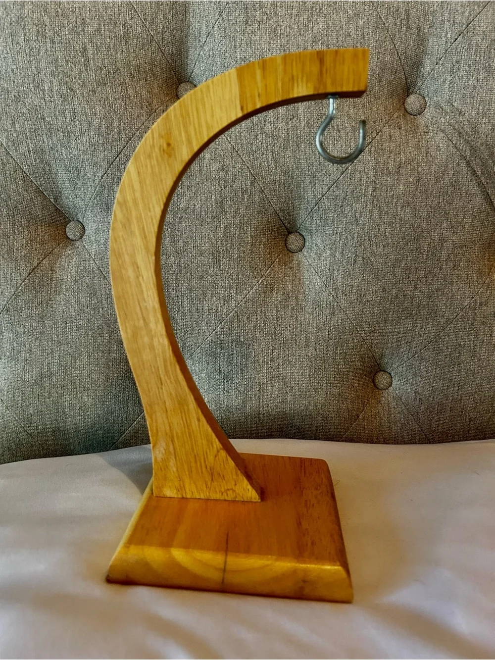 Banana hook hanger